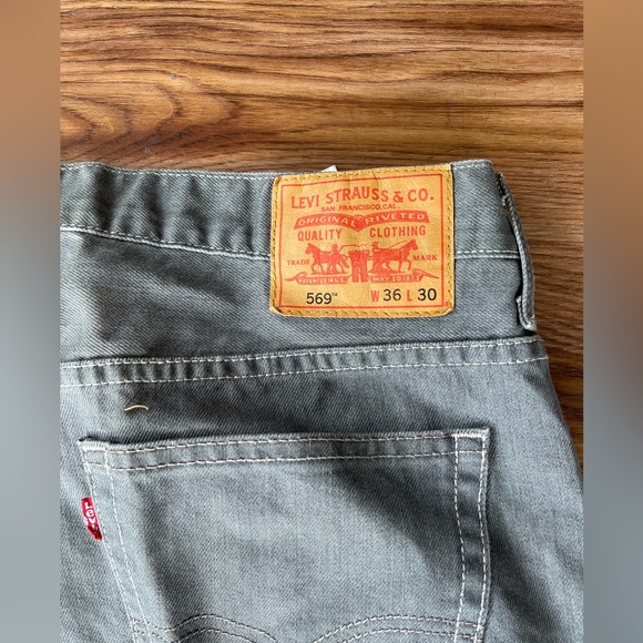 Levi’s Men’s 569 Loose Straight Jeans - Picture 2 of 4